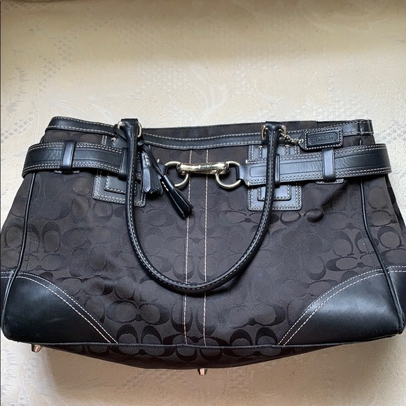 Coach Handbags - Coach Signature Jacquard Hampton Shoulder bag